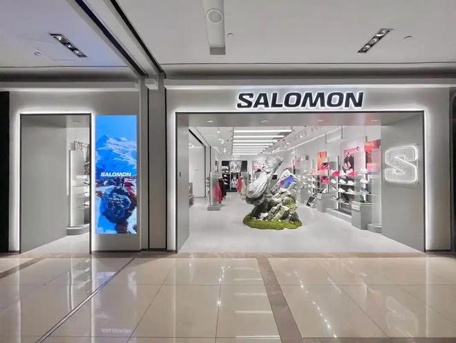 牌听着洋气实际都是智商税你有吗？千亿网站不建议买的4个运动鞋品(图5)