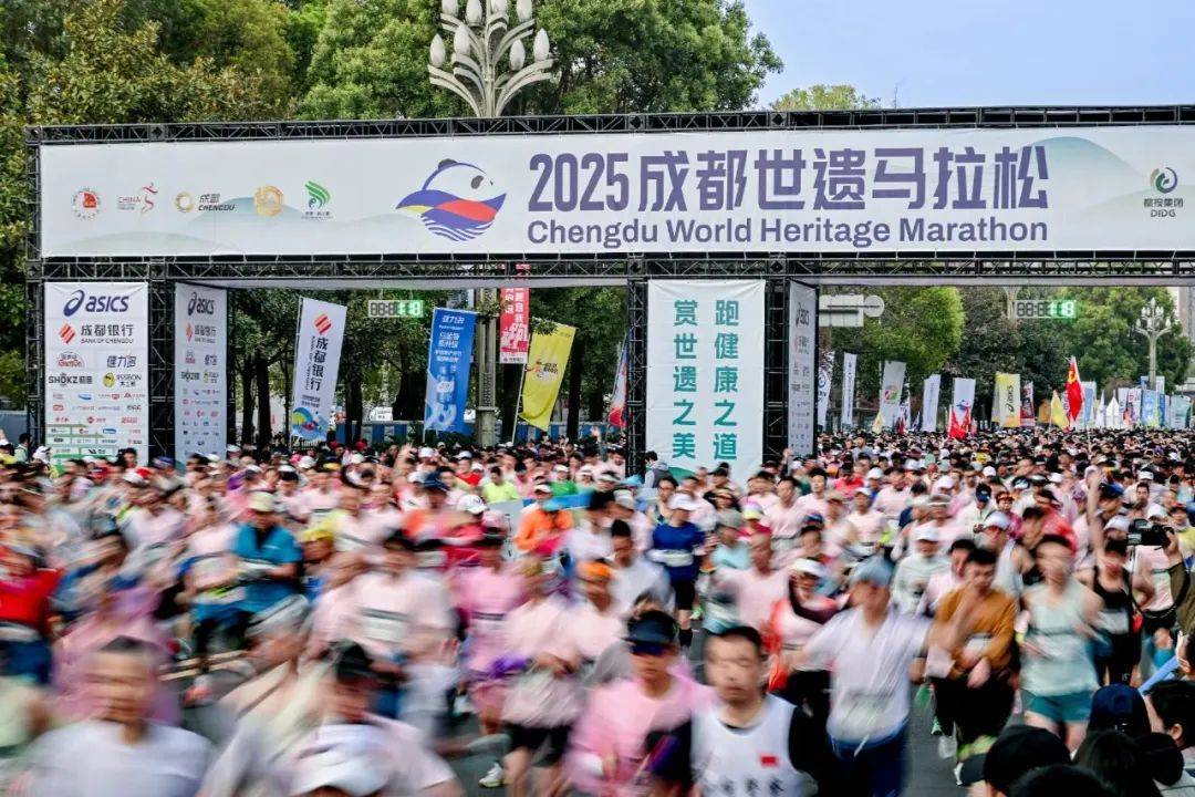 低调跑鞋卖爆中国一年吸金330亿